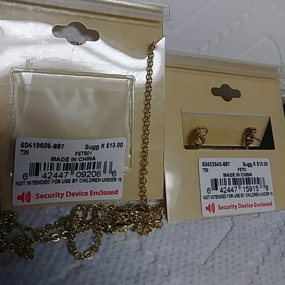 Pet necklace and earrings - Picture 4 of 4